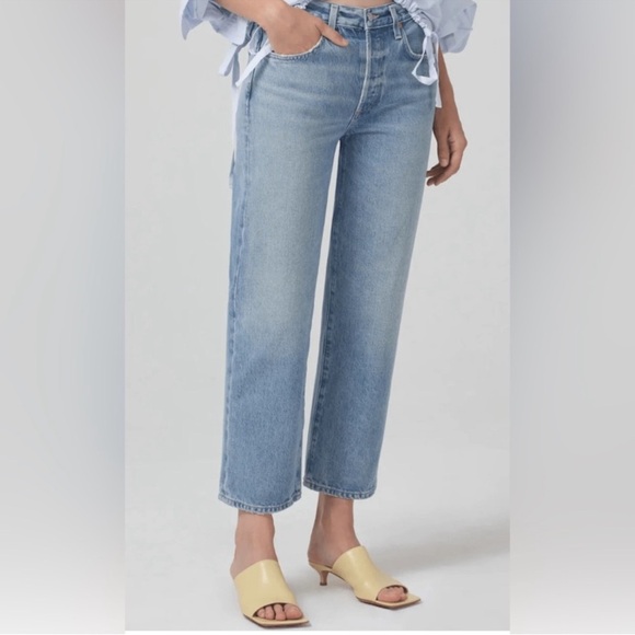 Citizens Of Humanity Women’s Lightly Distressed Emery Crop Denim Size 28 - Picture 1 of 10
